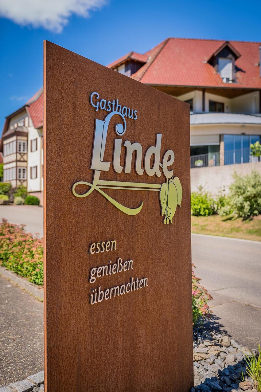 Gasthaus Linde Hofstetten  Bagian luar foto